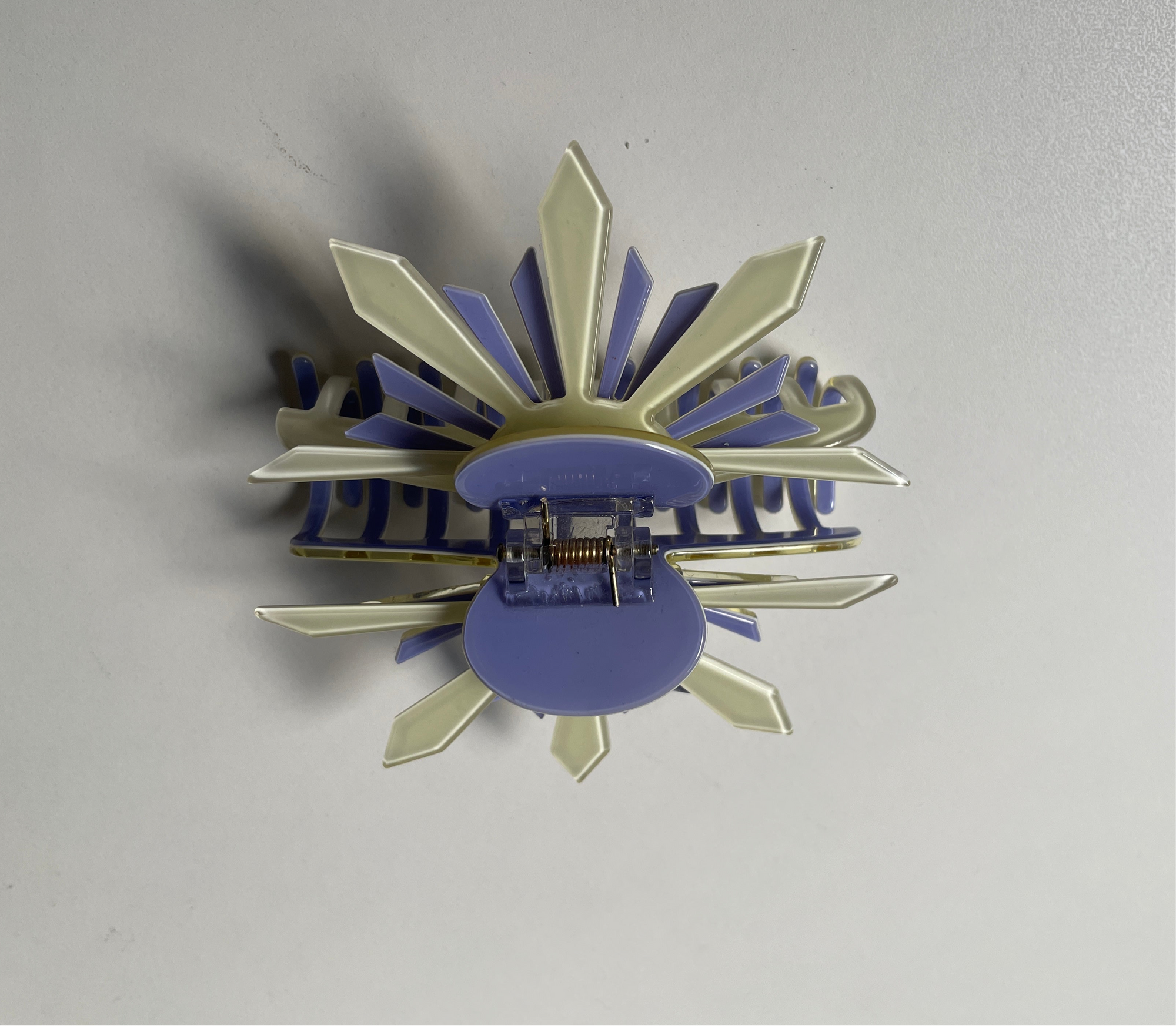 Two-Toned Clip